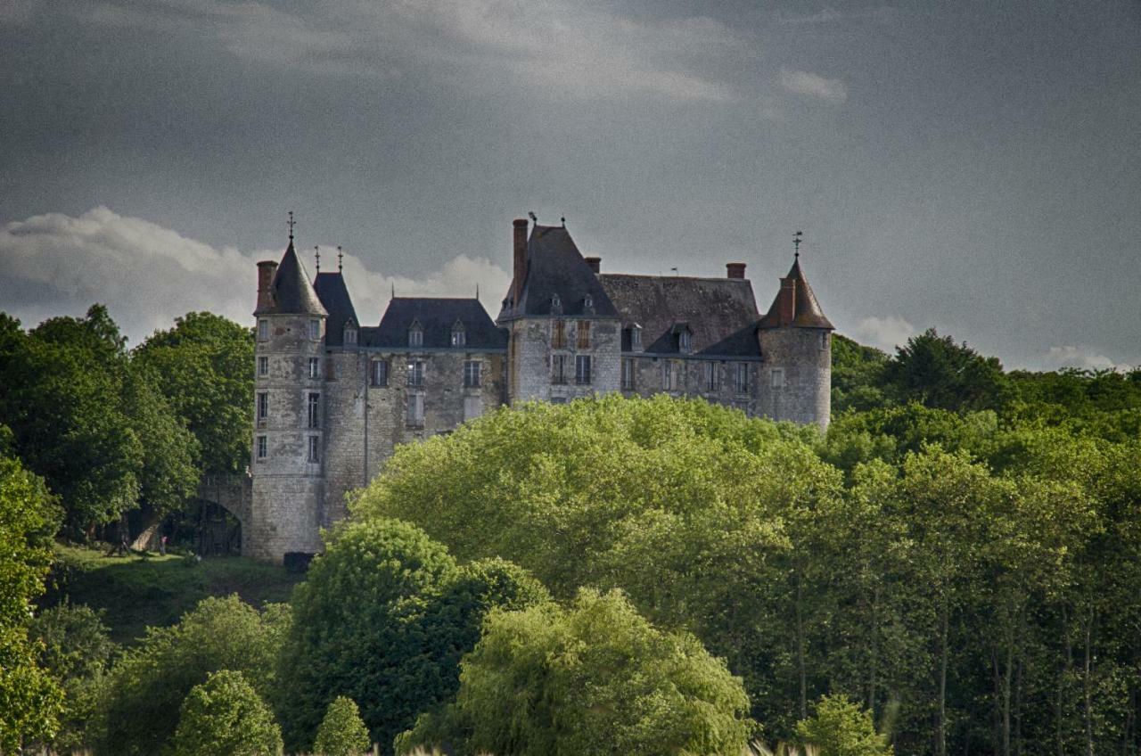 Chambre D'Hotes Face A Briare Luaran gambar